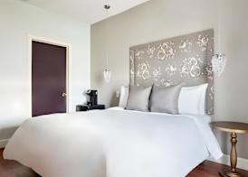 The Crescent Hotel Beverly Hills 4