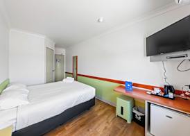 Imperial Motel Windsor 4