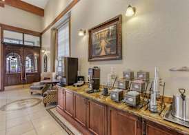 Best Western Plus Greenwell Inn 4