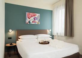 Hotel Plaza 2