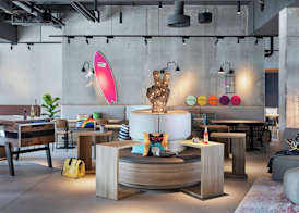 Moxy Hamburg City 4