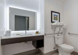Holiday Inn Express & Suites Choctaw - Oklahoma City East by IHG 3