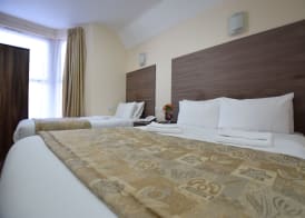 Lucky 8 Hotel 5