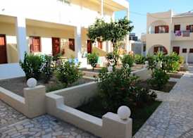 Chrysanthi Studios & Apartments 2