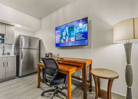 Metro Tempe Extended Stay - 2 Kings 3
