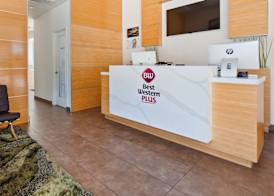 Best Western Plus Glendale 3