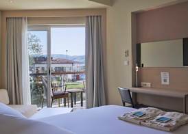 Richmond Nua Wellness Spa - Adult Only 3
