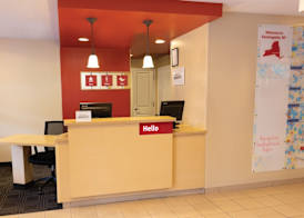TownePlace Suites Republic Airport Long Island Farmingdale 3