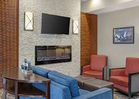 Comfort Suites West Indianapolis - Brownsburg 4