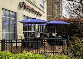 Hampton Inn Washington DC - Convention Center 5