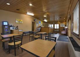 Days Inn by Wyndham West Allis/Milwaukee 4