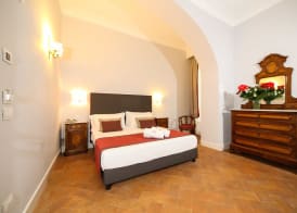 Decumani Hotel De Charme 3