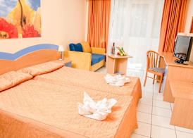 Hotel Dolphin 5