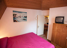Fantastic Three-room Penthouse With Private Garden 4