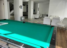 Z Otel 4