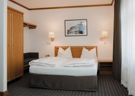 Hotel Alekto 5