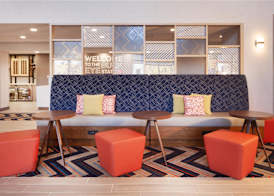 Hampton Inn & Suites Cleveland-Mentor 2