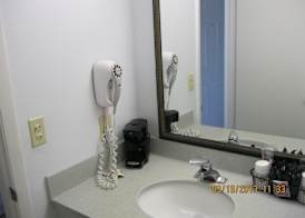 Days Inn by Wyndham Daytona Oceanfront 3