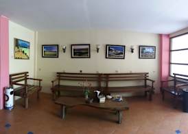 Centro Bajo Hotel & Resto 2