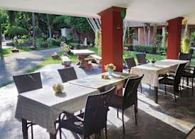 Safari Riviera Resort 3
