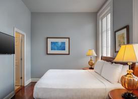 New Orleans Courtyard Hotel by the French Quarter 5