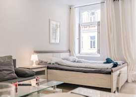 Stylish 1BR Studio In Central Vienna 3
