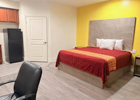 Americas Best Value Inn Houston Veterans Memorial 5