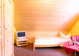 Ferienhotel Goldhübel 4