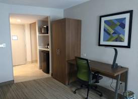 Holiday Inn Express & Suites INDIANAPOLIS NORTHWEST by IHG 2