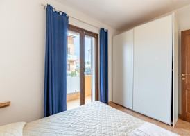 Apartment with air conditioning and terrace 2