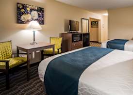 Best Western Plus Yadkin Valley Inn & Suites 3