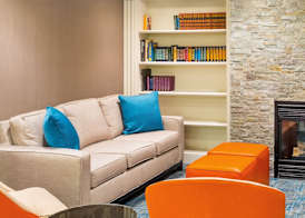 Holiday Inn Express & Suites Burlington - Mount Holly by IHG 3