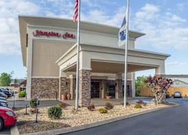 Hampton Inn Hixson 5