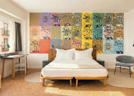 The Lisbonaire Apartments 5