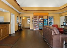 Comfort Suites Saginaw North 2
