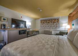 Holiday Inn TACOMA MALL by IHG 2