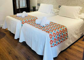 Hotel QB Almagro Centro 5