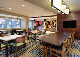 Fairfield Inn & Suites by Marriott Raleigh Capital Blvd./I-540 4