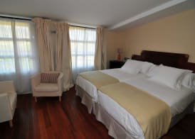 Hotel Boutique Casona del Boticario 4