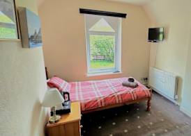 The Strathcarron Hotel 5