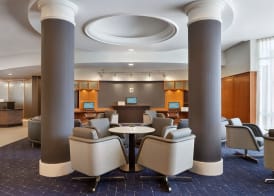 Courtyard by Marriott Toronto Markham 2