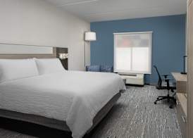 Holiday Inn Express & Suites KNOXVILLE-CLINTON by IHG 4