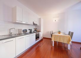 Sunlight - 150m from the lake - Happy Rentals 4