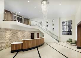 Courtyard by Marriott Montvale 2