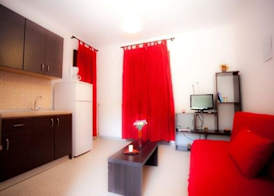 Aroma Studios and Apartments 3