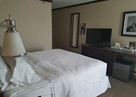 Four Points by Sheraton Kansas City Airport 5