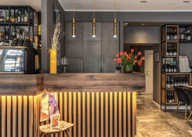 Apollo Boutique Hotel 4