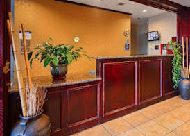 Best Western Lockhart Hotel & Suites 2