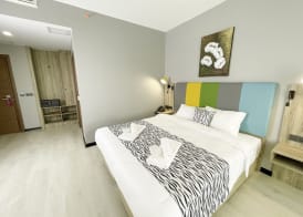 Center Inn Hotel 4