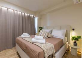 Raise Thiseio Stylish Living 4